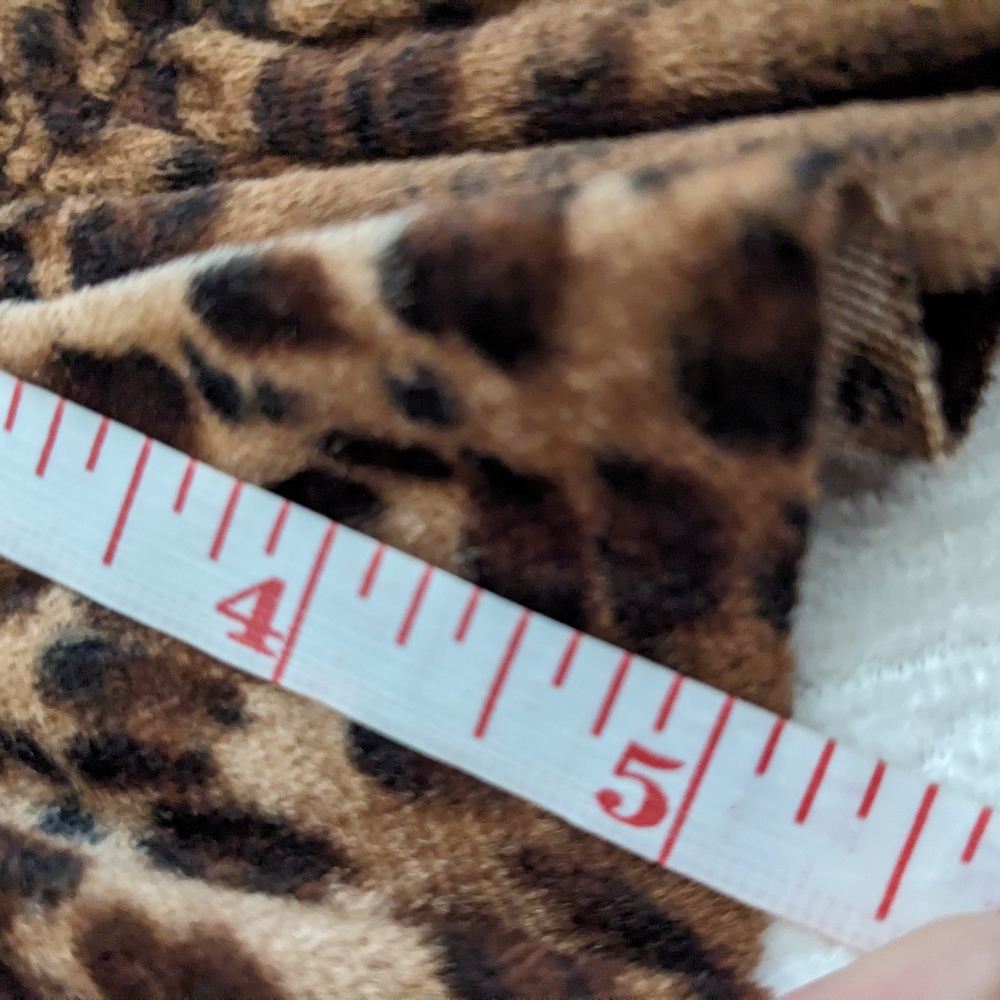 Elegant Brown Cheetah Print Scarf 48" EUC - Picture 5 of 7
